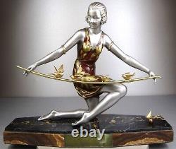 1920/1930 G. Arisse Belle Statue Sculpture Epq. Art Deco Woman Birds Birds Oiseliere
