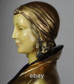 1920/1930 Menneville Statue Sculpture EPQ Art Deco Elegant Woman Reading Deer