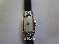 1930 Art Deco Women's Diamond Platinum Wristwatch