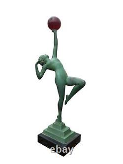 Art Deco Dancer & Woman & Ball & Bakelite