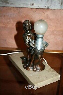 Art Deco Lamp Pilot Woman Regulates On Marble Base