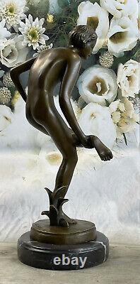 Art Deco / New Classic Chair Woman Girl Bronze Sculpture Statue