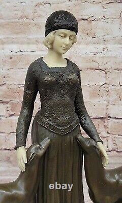 Art Deco New Superb Woman With Her Two Dogs Bronze Statue 'Lost' Wax