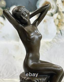Art Deco / Nouveau Nude Female Bronze Home Office Decor Figurine