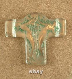 Art Deco Pendant In Moled Glass Patinated Two Women Signed Rene Lalique