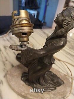 Art Deco Woman Statue Lamp