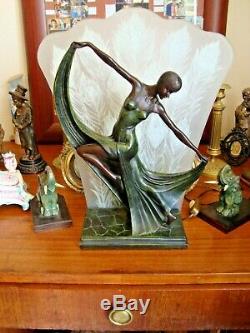 Beautiful And Great Ambient Lamp Art Deco Woman Dancing Very Deco