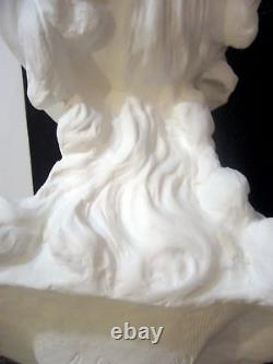 Big Bust The Camargo H62cm. Statue Sculpture. Article 9