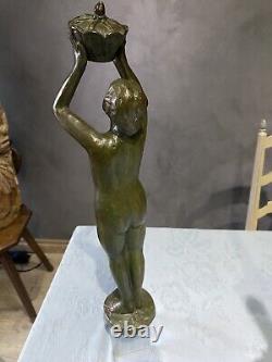 Bronze Woman Statue Art Deco. Yonejiichi Sculptor Japan 1930. YONEJIICHI