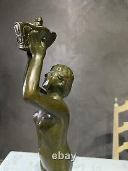 Bronze Woman Statue Art Deco. Yonejiichi Sculptor Japan 1930. YONEJIICHI