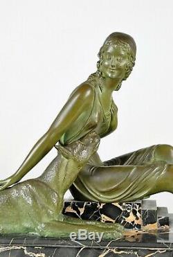 D H Chiparus, Female Dogue, Signed Bronze, Art Deco, Xxth Century