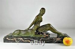 Dh Chiparus, Woman In Dogo, Bronze Signed, Art Deco, Xxth Century