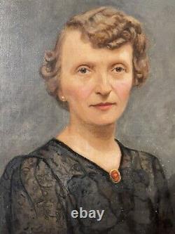 Former Painting Signed Hunkemoller Portrait Of Woman Art Deco Paris Grand Master