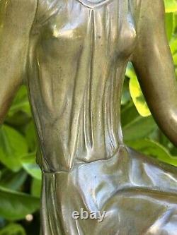 Ignacio Gallo & Bronze Art Deco & Woman with Bird