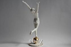 Naked woman porcelain Karl Tutter Hutschenreuther Germany Art Deco (62768)