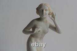 Naked woman porcelain Prof. Otto Poertzel Germany Art Deco (64274)