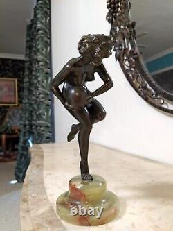 Nude female dancer sculpture in Art Deco bronze by DLG Claire Colinet 1920-1930