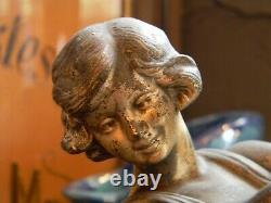 Pose Lamp Art Deco Woman At The Ball In Regular Signed Carlier
