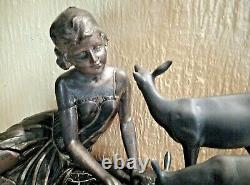 Pretty Statue Art Deco Young Woman With Biches On Marble