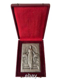 Raoul Bénard (1881-1961) Silver Medal Massive Woman At Flowers Art Deco XX Ème