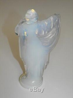 Sabino Woman Art -deco Tanagra Opalescent Glass
