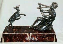 Sculpture Art Deco Former Woman With Flute In Silver And Galalith Regulated