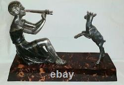 Sculpture Art Deco Former Woman With Flute In Silver And Galalith Regulated