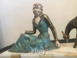 # Sculpture Art Deco Women And Biche Dlg Limousin 1920/1930