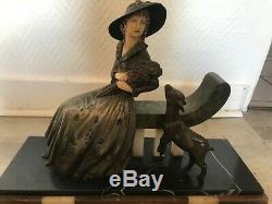 Sculpture Chryselephantine Art Deco Woman Sitting And Lamb Very Good State