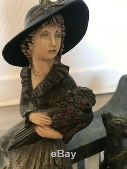 Sculpture Chryselephantine Art Deco Woman Sitting And Lamb Very Good State