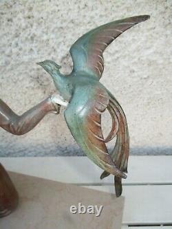 Sculpture Statue Regulates Art Deco Chryselephantine Woman - The Bird Pan