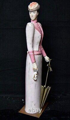 Start Art Deco Hand Sculpted Bronze / Wood Sculpture Of A Woman With