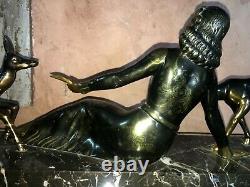 Statue Art Deco En Régule Femme Et Deches Signed Mr. Secondo C. 1920 Sculpture