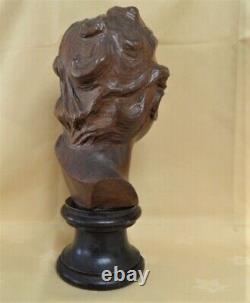 Very Pretty Bust of a Young Woman in Wood Art Deco