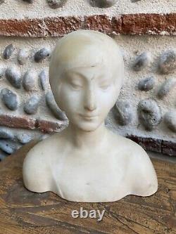 Very beautiful Alabaster Sculpture Statue Art Deco Carved Woman Bust 1920.