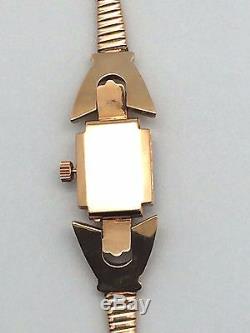 Vintage Art Deco Woman's Watch Circa 1940 In Yellow Gold 18k Solid