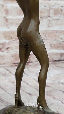 Western Classic Nude Girl Art Deco Sculpture Bronze Marble Female Statue