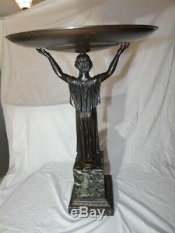Woman Holding A Cup Bronze Art Deco R. Cochet, Founder J. D'estray Betting