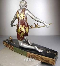1920/1930 G. Arisse Belle Statue Sculpture Epq. Art Deco Femme Oiseaux Oiseliere