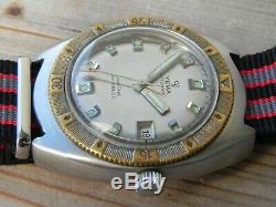Ancienne montre YEMA AUTOMATIQUE AUTOMATIC 660 FEET PLONGÉE ETA 2452 old watch
