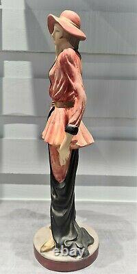 Années 20/30 Grande statue femme plâtre Large plaster woman statue