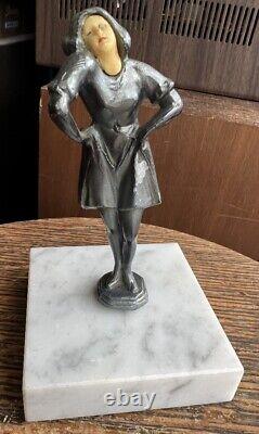 Antique Art Déco Flapper Figurine Presse-Papier Femme Statuette Bille Rare 1930s