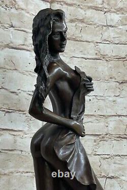Art Déco Sculpture Chair Fille Femme Sein Bronze Statue Figurine