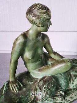 Art nouveau sculpture statue Femme nue chien berger allemand L Riché décoration