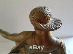 Beau bronze garantie d'époque 1930 art Déco jeune femme style D CHIPARUS