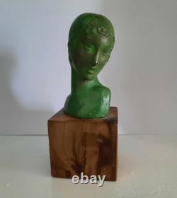 Buste jeune femme Art Déco en bronze patiné vert année Folle 494A