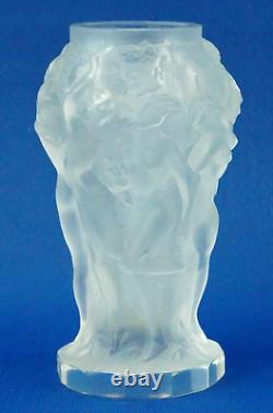 Curt SCHLEVOGT Vase Art GLASS Bas Relief ART DECO femme nue République Tchèque