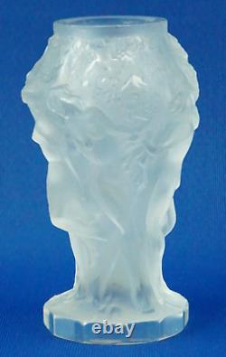 Curt SCHLEVOGT Vase Art GLASS Bas Relief ART DECO femme nue République Tchèque