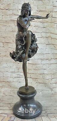 D H Chiparus Art Déco Bronze Sculpture Femme En Robe Figurine