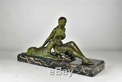 D H Chiparus, Femme Au Dogue, Bronze Signé, Art Déco, XXème Siècle